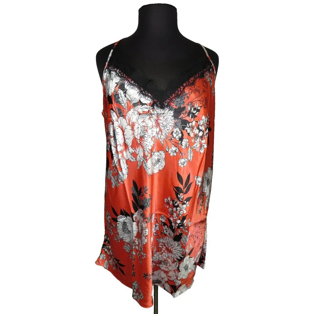 Secret Treasures Floral Satin Chemise & Black Kimono Style Robe, Plus Size 3X - Picture 5 of 11